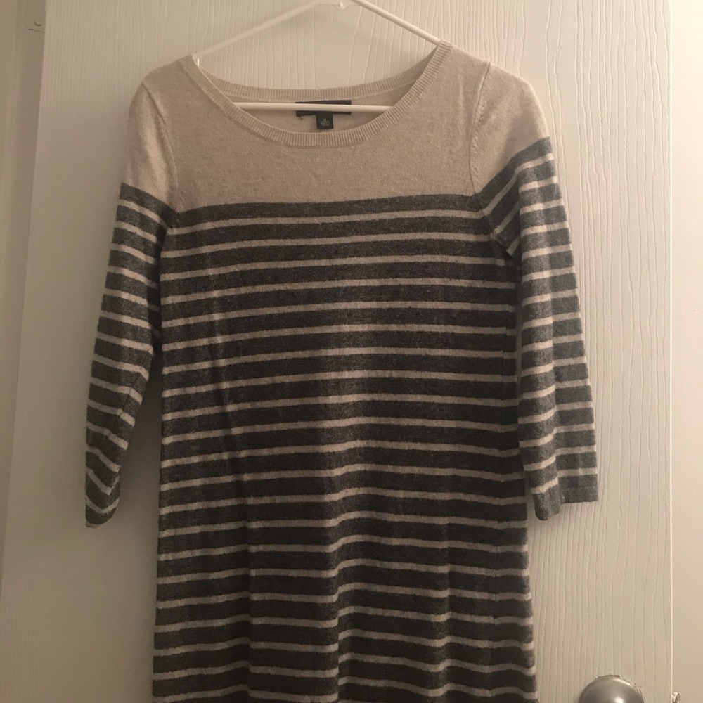 Beautiful banana republic dress
